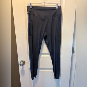 Large Halara Blue High-Waisted Leggings with Butt Enhancement